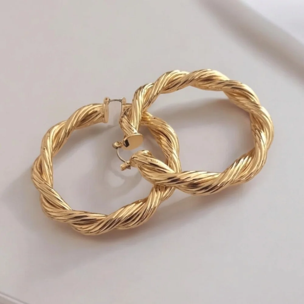 GOLD HOOP Earrings Twisted Chunky Thick Y2K Statement Hip Hop Hoops - Picture 2 of 16